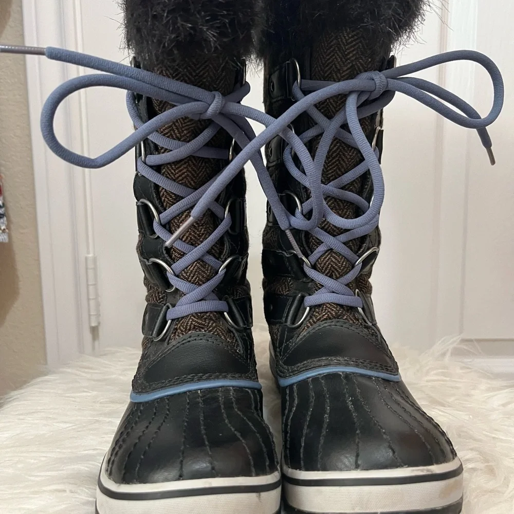 Sorel Toffino Herringbone Boots